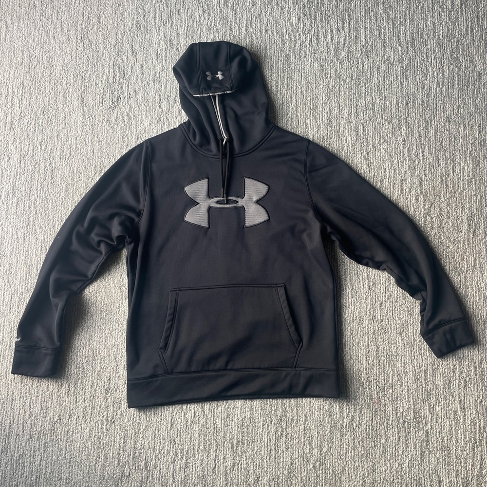 Gray & Black Under Armour Hoodie